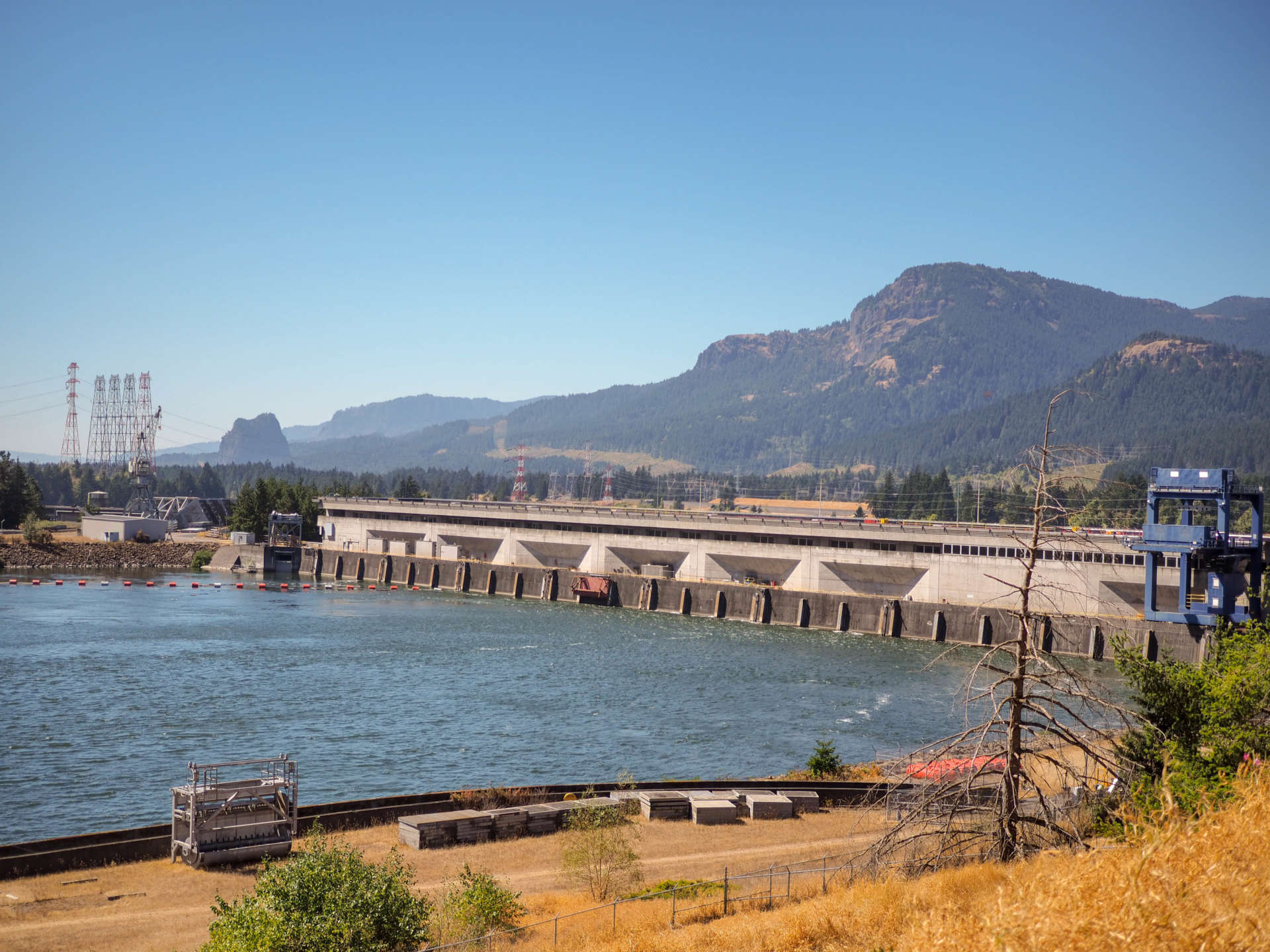 Bonneville lock and dam Columbia River